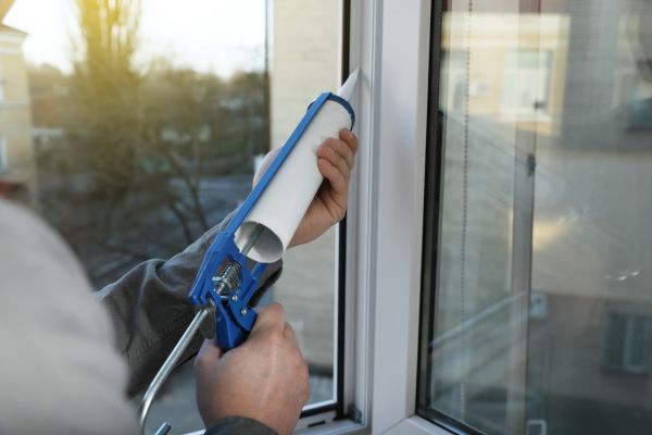 Caulking Service in Mentor