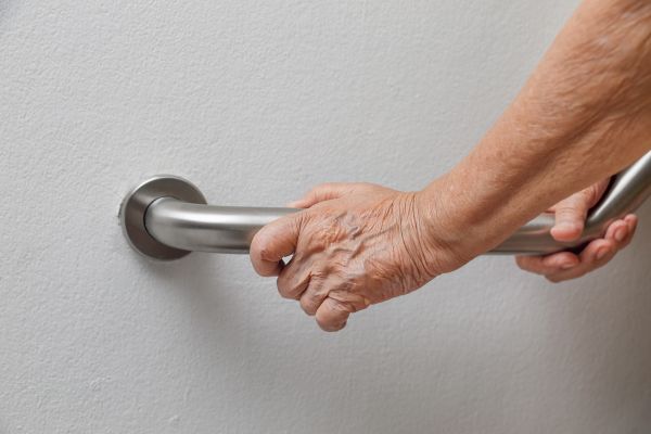 Cost of Grab Bar Installation in Mentor