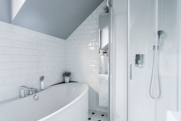 Bathroom Caulking Service in Mentor