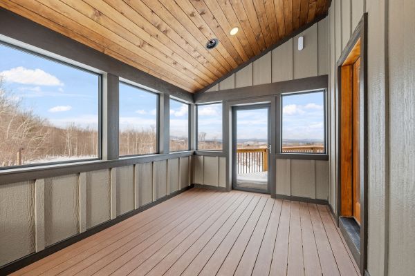 Cost of Porch Ceiling Repair in Mentor