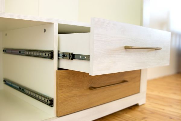 Cost of Pull Handle Installation in Mentor