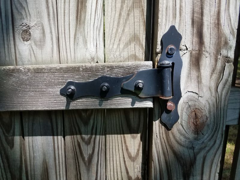 Gate Hinge Repair